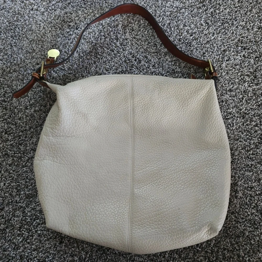 Dooney & Bourke Hobo Bag Womens Large Cream Tan All Weather Leather Vintage